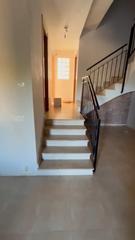 Affitto Casa a schiera in Gilet. 2118 - alquiler casa adosada