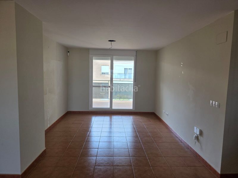 Foto a5b185c0-4ffb-4991-ac76-544d5e6ddcd0. Àtic amb aparcament a Xàtiva