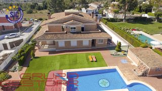 Haus in Jaume Roig. Espectacular chalet en santa apolonia, el vedat de torrent