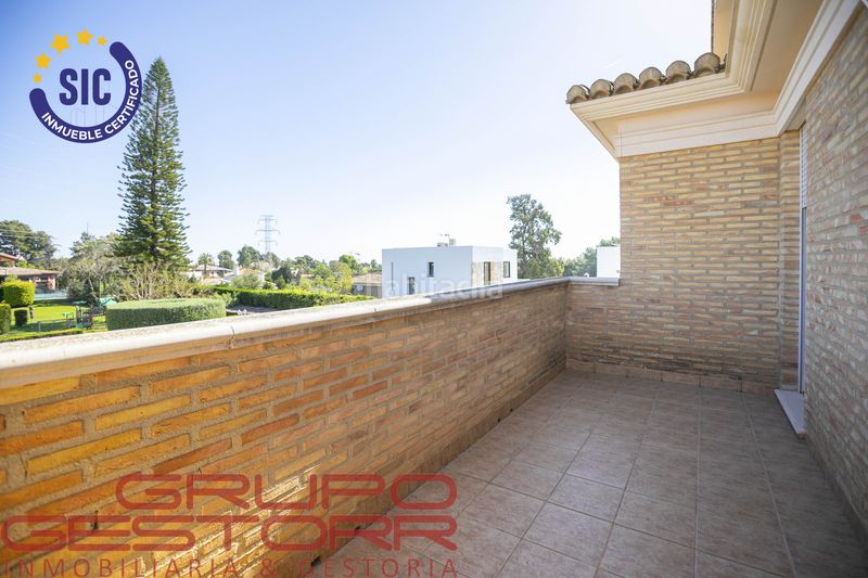 Foto e1e5cedc-8369-40fe-a5fb-8dbd8a8794ef. Casa amb calefacció aparcament piscina a Jaume Roig Valencia