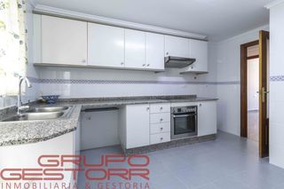 Pis a El Molí. Estuependa vivienda de 4 dormitorios, 2 baños, garaje y trastero