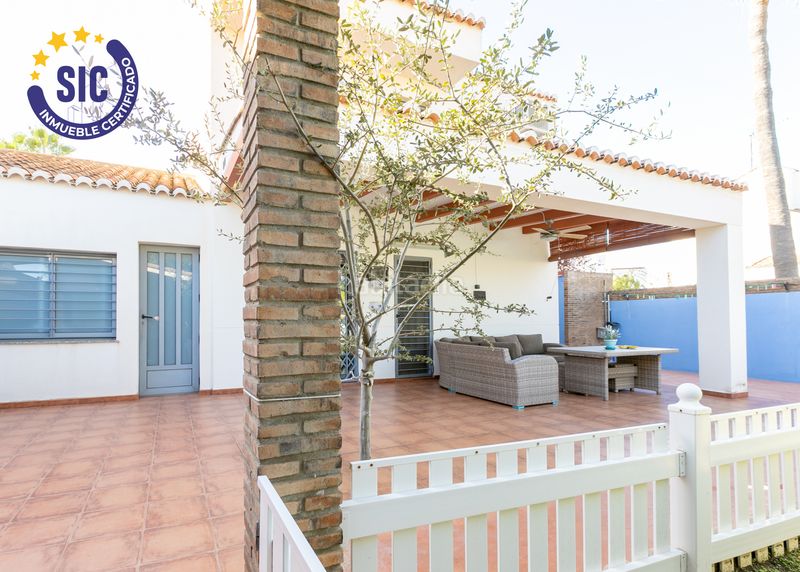 Foto 44c8fd83-de90-443d-b934-b06140f0d785. Casa amb calefacció aparcament piscina a Corinto-Almardà Sagunt