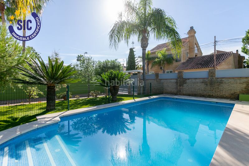 Foto c0ea137a-b008-4fff-b6db-368f2fc0d6fe. Casa amb calefacció aparcament piscina a Corinto-Almardà Sagunt