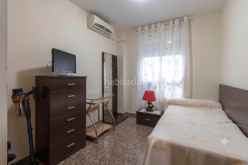 Foto 185bf06a-5686-46f2-a63d-c923a57d5901. Pis amb aparcament a Alginet