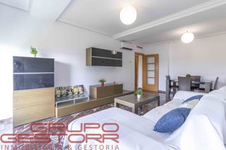 Pis  Torrent - avenida olimpica. Estupendo piso en parc central, con piscina, garaje y trastero