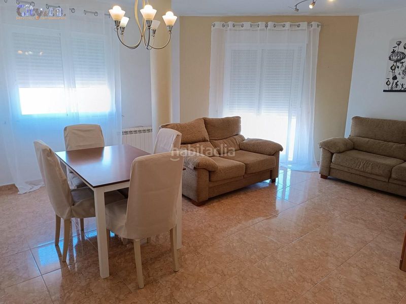 Foto 53740c6b-8b9d-4547-a89e-265d63eec46e. Lloguer pis amb aparcament a Ceutí