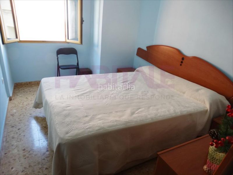 Foto ab99e0d7-57d9-4797-992b-8823a6f07549. Casa aparellada a Novetlè