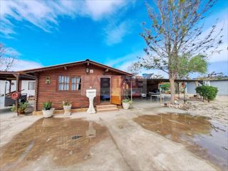 Casa a Llosa de Ranes. Parcela rustica con casa de madera en la llosa de ranes muy cerc