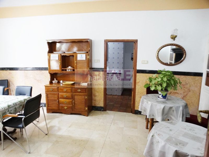 Foto 10480aa7-f756-47b9-95a2-6a2d31dbeb4d. Casa amb piscina a Xàtiva
