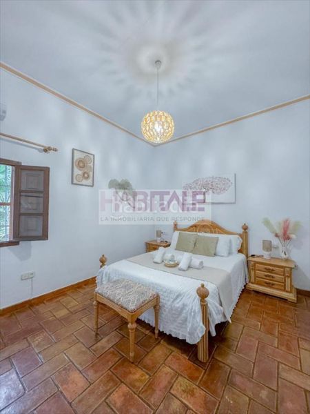 Foto e1051f0d-6907-4a6e-b881-8a3ef0a0b468. Casa amb piscina a Xàtiva