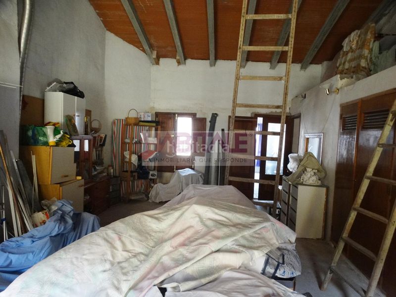 Foto ce0ab0c0-ff9c-45d6-97ba-2d76ffd8094c. Casa a Xàtiva