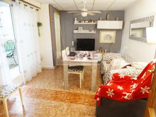 Casa aparellada a Xàtiva. Encantadora casa en casco antiguo con muchas posibilidades