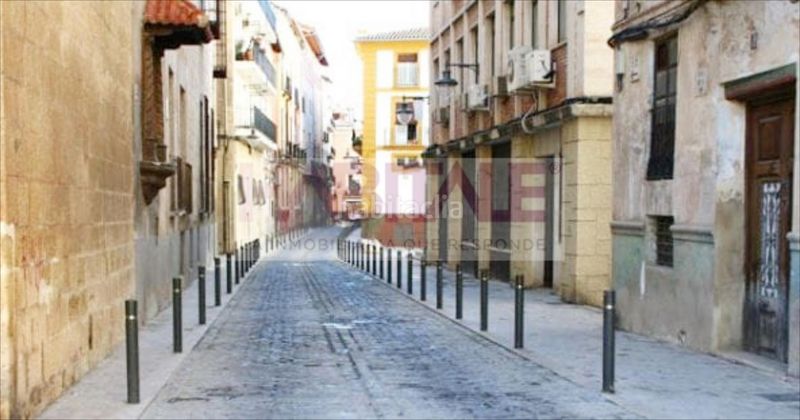 Foto 4f68e39e-831c-4487-8bcb-e555bebdefd3. Local comercial a Xàtiva