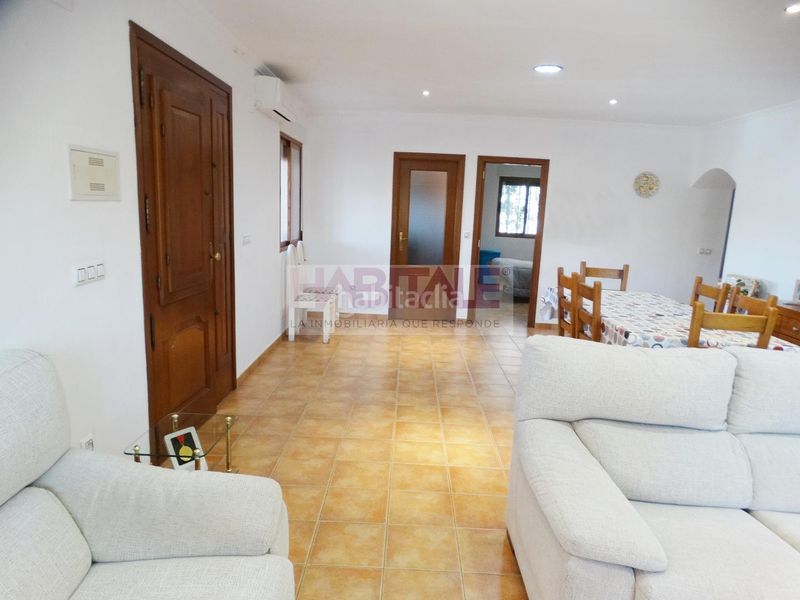 Foto 1dd1174f-ee03-4bda-9850-4ee7d8b33c26. Casa amb piscina a Xàtiva