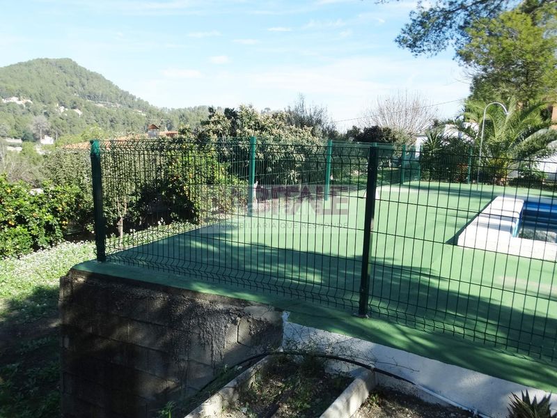 Foto 3af52b7f-9b27-4ac8-9381-1453c8480685. Casa amb piscina a Xàtiva