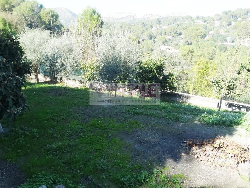 Foto f77b62bc-9956-433e-8ef4-78e01eb4bdf2. Casa amb piscina a Xàtiva