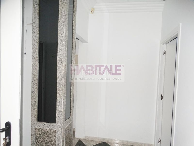 Foto a817c2e3-c34d-4456-a5a2-7b15c2aae273. Local comercial a Xàtiva