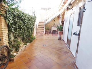 Rent Towny house in Xàtiva. Estupenda casa de alquiler completamente equipada en xativa
