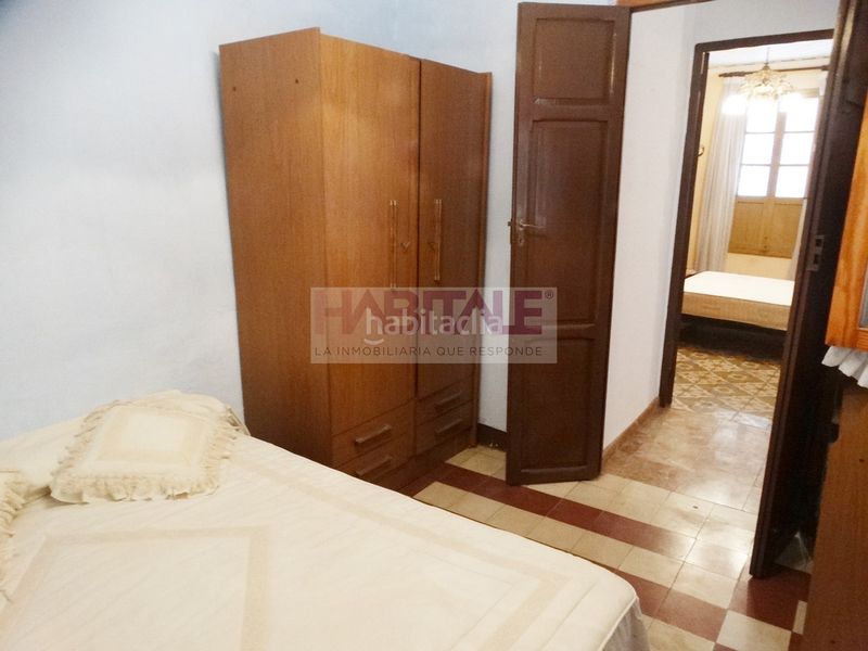 Foto 4f3feb1d-3523-48d0-8536-a1acd855bd00. Casa pareada estupenda casa reformada para entrar a vivir en casco antiguo de xativa. en Xàtiva