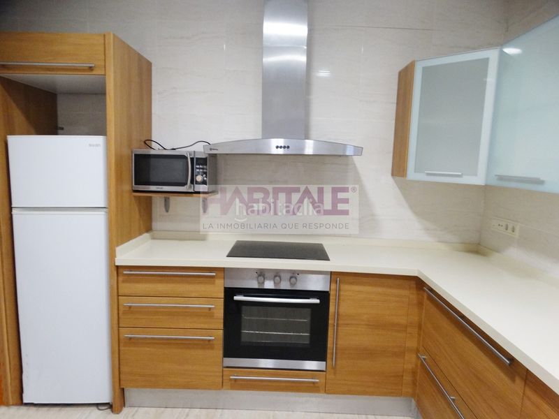 Foto 70ba9bda-3a43-4361-93cb-3762e3bf1670. Casa pareada estupenda casa reformada para entrar a vivir en casco antiguo de xativa. en Xàtiva