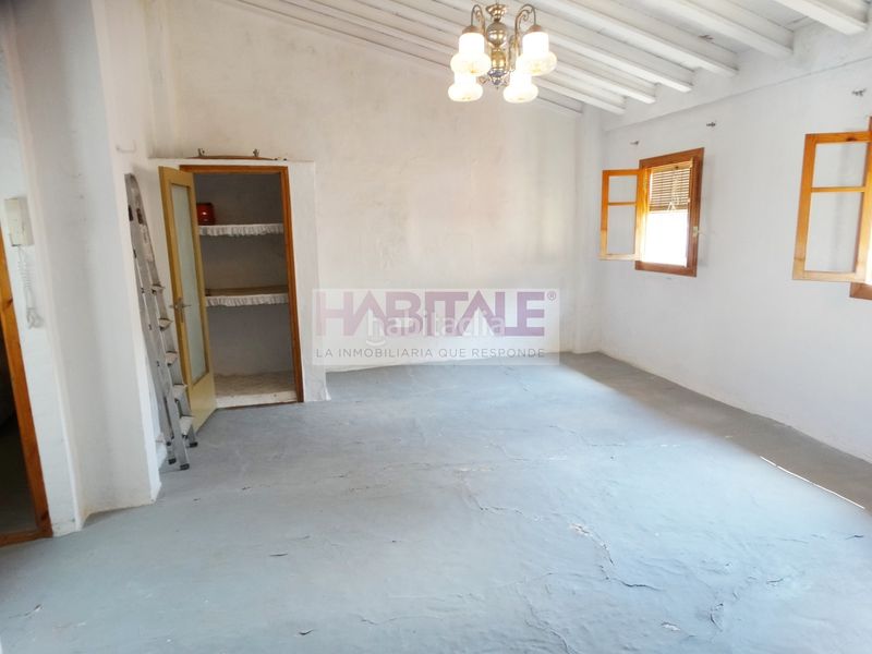 Foto 742ef087-6e3d-4a0e-b4cb-a13bbcf229cd. Casa pareada estupenda casa reformada para entrar a vivir en casco antiguo de xativa. en Xàtiva