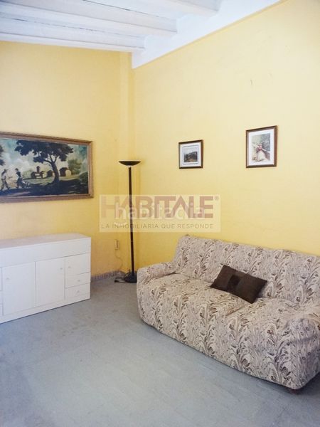 Foto 840c4cbb-6094-41da-ae16-b6d9c5fd1004. Casa pareada estupenda casa reformada para entrar a vivir en casco antiguo de xativa. en Xàtiva