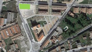 Urban plot  Avinguda la segarra. Solar urbà per pisos i locals