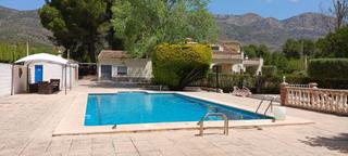 Xalet a Gaianes. Chalet en venta gayanes
