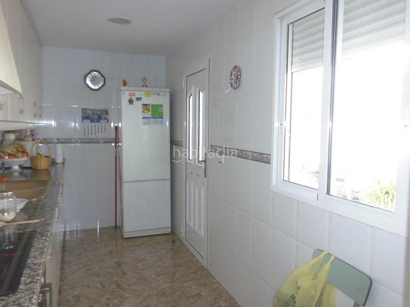 Foto 3db53002-074a-41e7-8fae-a427dd161ab1. Casa a schiera con riscaldamento parcheggio in Centre-Zona Alta Alcoi