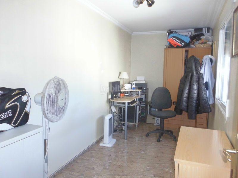 Foto 73c87e3a-d0a5-4996-861f-b50585745414. Casa a schiera con riscaldamento parcheggio in Centre-Zona Alta Alcoi