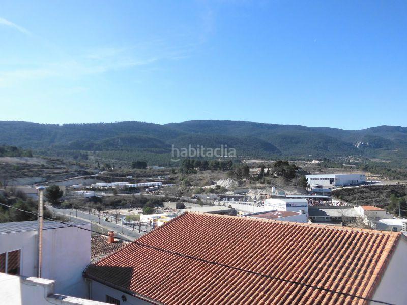 Foto ea9c84ff-04fa-44d3-b35d-e46ae09de1b3. Casa a schiera con riscaldamento parcheggio in Centre-Zona Alta Alcoi