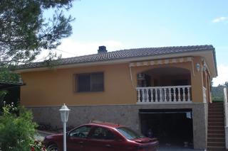 Xalet a Benillup. Chalet en venta en benillup