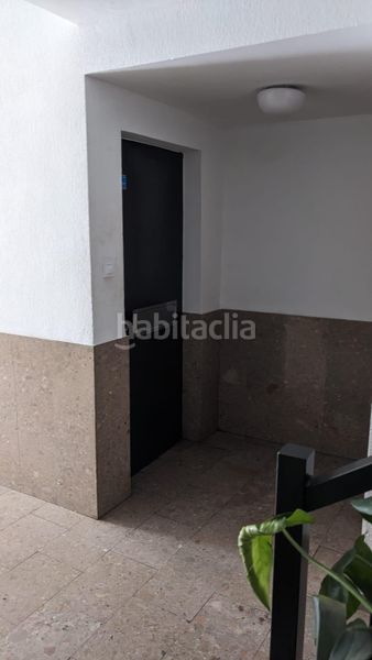 Foto bc5d8d87-2fb3-4b88-9a00-56a76158d5e9. Local comercial a Zona Nord Alcoi