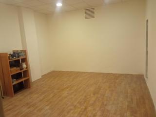 Lloguer Local Comercial a Santa Rosa. Se alquila amplio local en alcoy  zona santa rosa