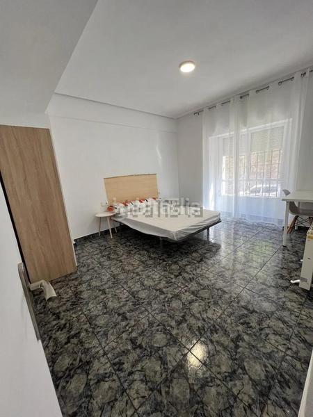 Foto 0c51b526-9b79-4574-8755-7721176bb7ba. Piso  en venta en centrozona cervantescalle alacant en Alcoi