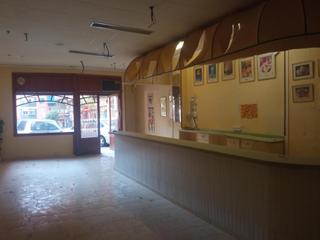 Lloguer Local Comercial a Santa Rosa. Se alquila local en santa rosa pza jaime el conquistador