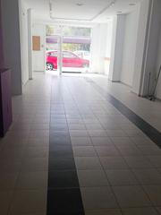 Geschäftsraum in Eixample. Local en venta en la zona del ensanche de alcoy alicante