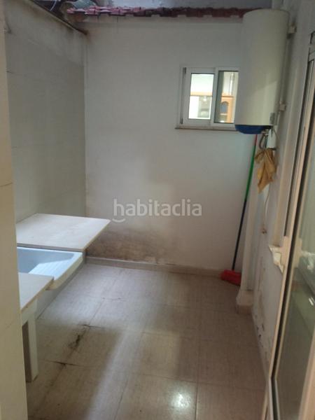 Foto ec1ffda1-af8f-4cbe-9f64-db2b84fd89fe. Piso venta de piso para reformar en ensanche calle anselmo aracil en Alcoi