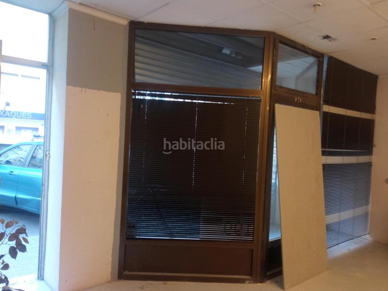Foto 20e8d8f3-1cc0-41df-a078-06a96b375364. Alquiler local comercial se alquila amplio local en alcoy zona Santa Rosa en Alcoi
