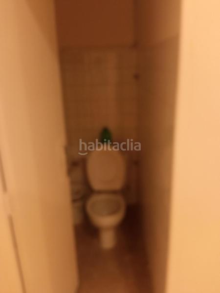 Foto 689d4dec-f6ce-43b8-8ab2-d04ef03611d6. Alquiler local comercial se alquila amplio local en alcoy zona Santa Rosa en Alcoi