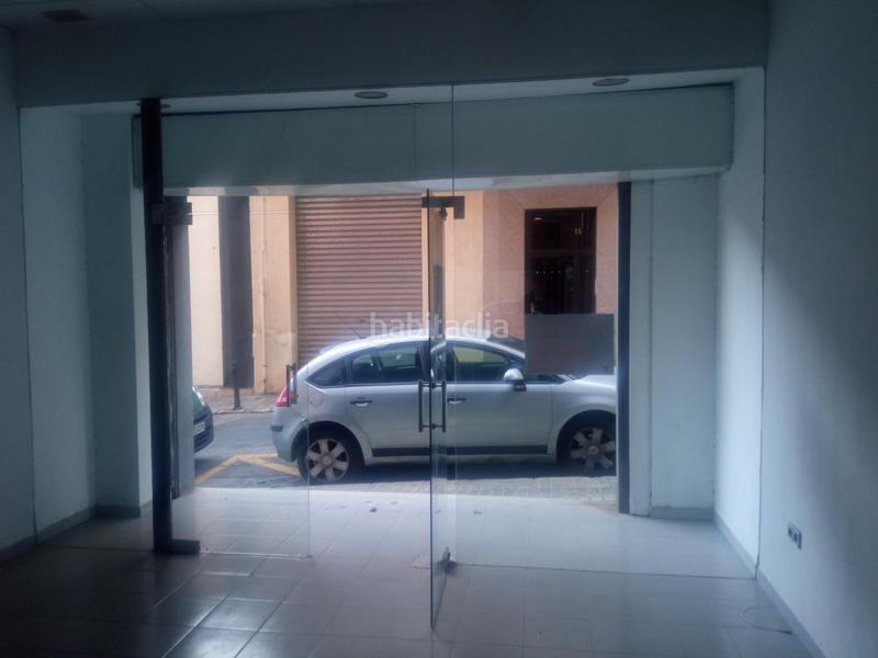 Foto 080ffafe-02de-4d7c-9ca3-e5a5c35636e1. Alquiler local comercial alquiler local alcoy zona ensanche en Alcoi