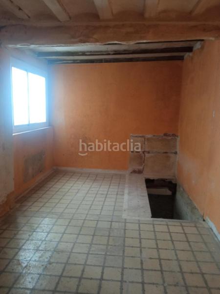 Foto 22901554-4051-4910-9cee-3d802c806e9a. Piso  en centro diafano para reformarcalle san jose en Alcoi