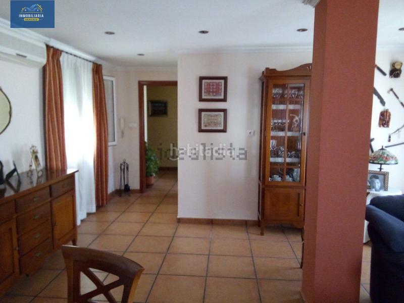 Foto 4bc93fa1-a417-4cd1-bd05-79674ae1e148. Àtic amb calefacció a Centre-Zona Alta Alcoi