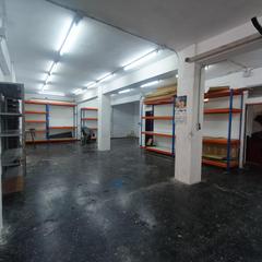 Affitto Locale commerciale in Centre-Zona Alta. Local en alquiler zona alta de alcoy