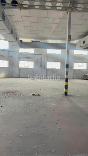 Foto 03b17120-c4f5-41d3-97ed-5d62c2114fb4. Capannone industriale in Zona Nord Alcoi