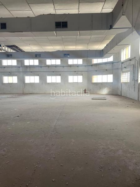 Foto 0915217e-0fe2-420d-8113-638e2fc3a535. Capannone industriale in Zona Nord Alcoi