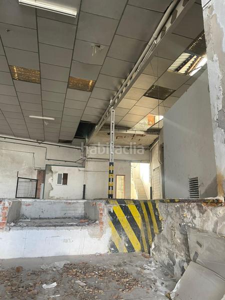 Foto e7bfcc39-fff2-499b-841f-4b4d99fd04a8. Capannone industriale in Zona Nord Alcoi