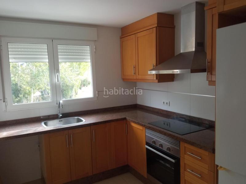 Foto 53f21a10-35d4-410c-a808-f66933523e48. Piso  en venta calle real blanc en Cocentaina