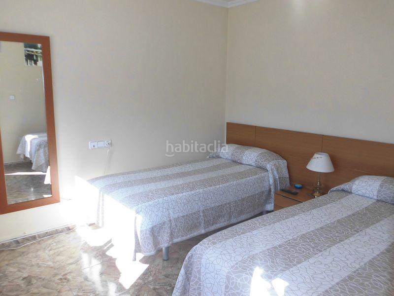 Foto 94d46ca1-4949-4508-8057-713950ef1a1b. Casa adossada amb calefacció aparcament a Centre-Zona Alta Alcoi