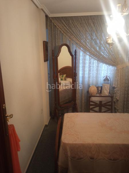 Foto ca4d8c36-71f6-46ba-89ba-bc69102474d9. Àtic amb calefacció a Eixample Alcoi